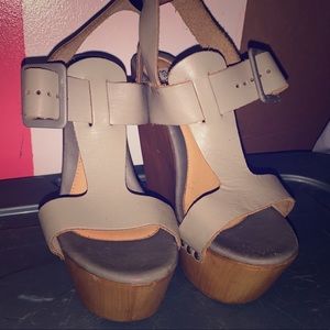 Steve Madden Wooden Wedges